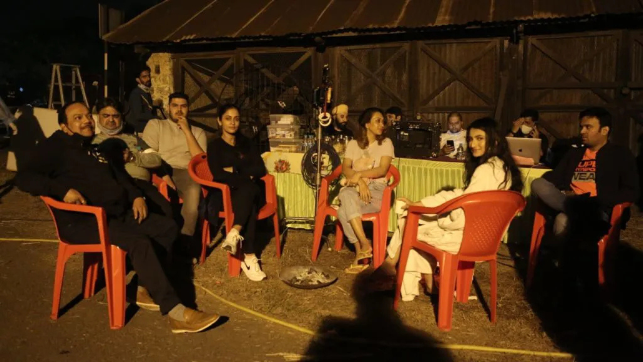 Rosie: The Saffron Chapter Overview